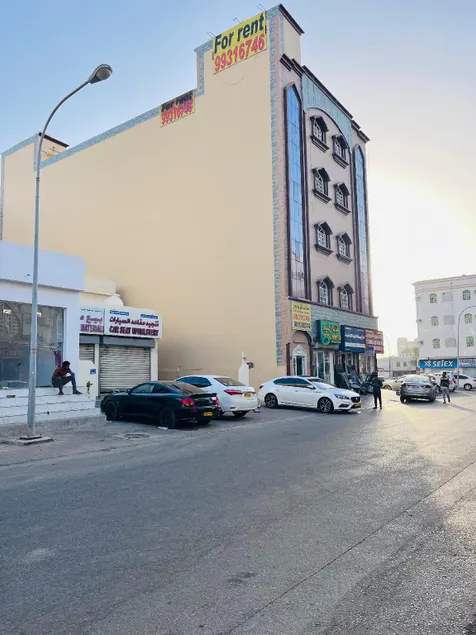 MO HOSTEL - Image 1