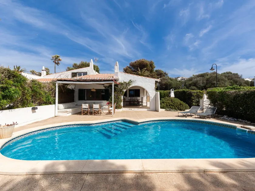 Villa in Binibequer for 6 people with 3 rooms Ref. 613391 - Image 1