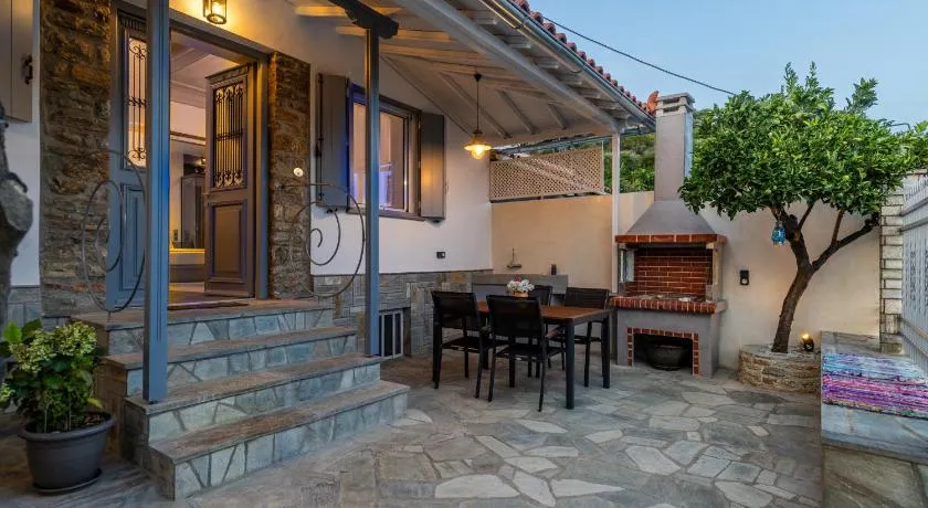 Afrodite's House - Image 1