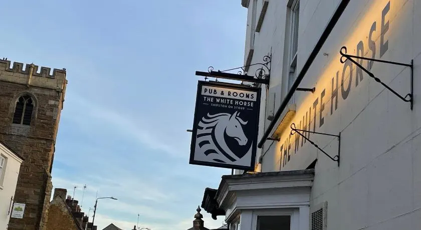 The White Horse - Image 1