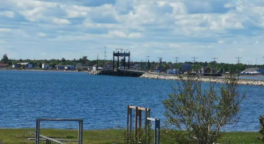 Camping et Auberge Escale de lîle - Image 1