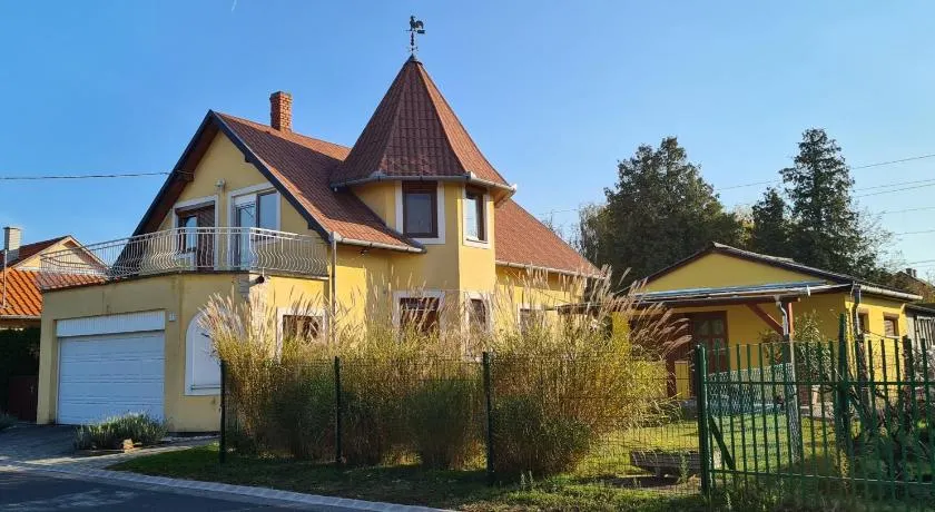 Hajas Família Kiadó Szobák - Image 1