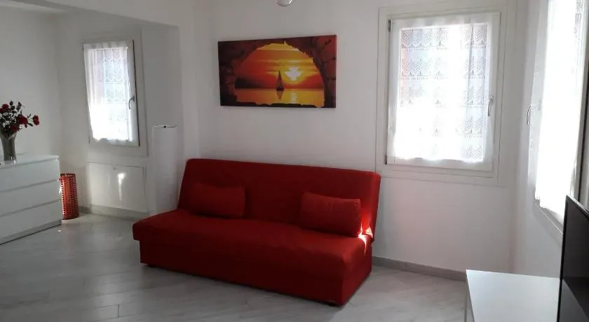 ANGOLO DI LUCE - Image 1
