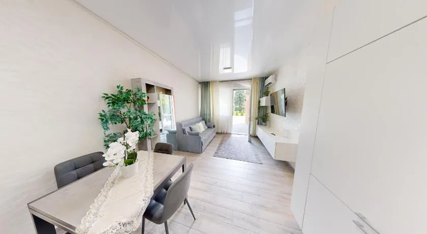 B&B Luxury House Rho - Image 1