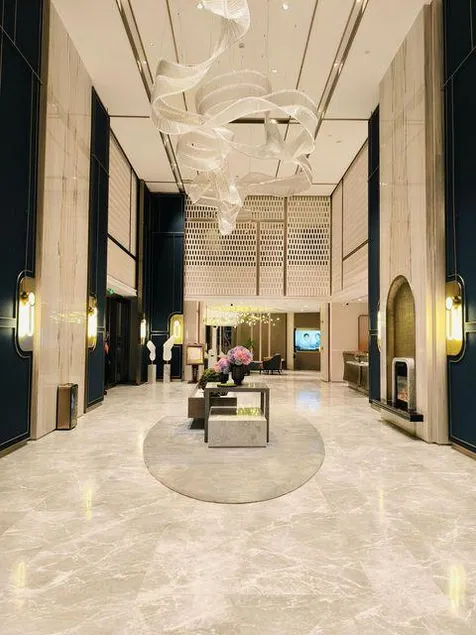 METEORLAND Hotel (Binhe Road, Sangzhuzi District, Shigatse) - Image 1