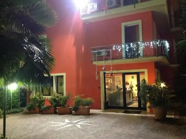 Florivana Boutique Hotel - Image 1