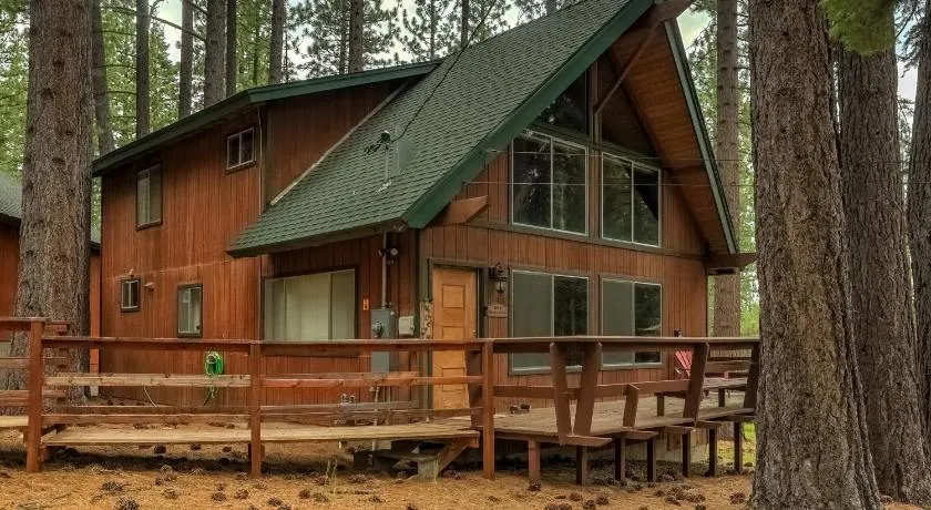 Woodland Escape - Cute Little Cabin in the Woods - Image 1
