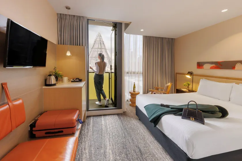 Brady Hotels Central Melbourne - Image 1