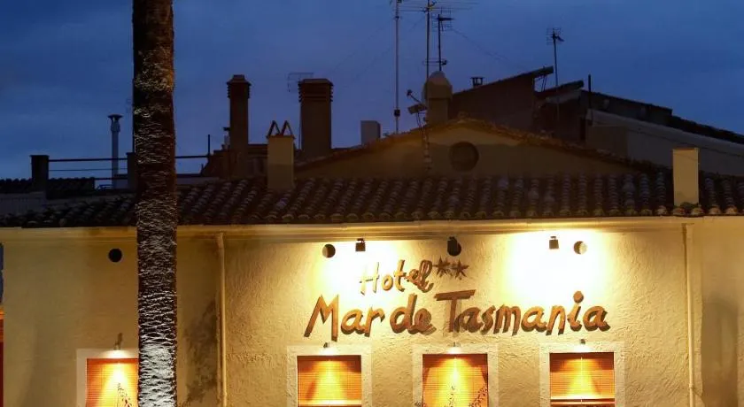 Hotel Mar de Tasmània - Auto Check-in - Image 1