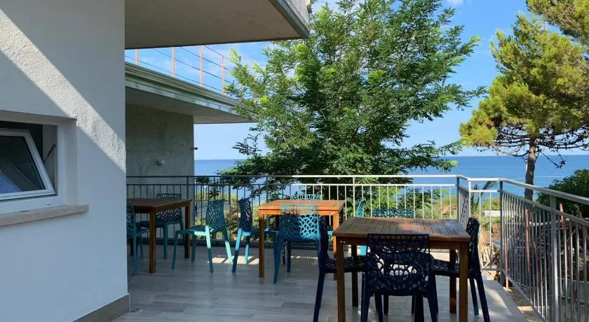 VILLA MARIS - Image 1