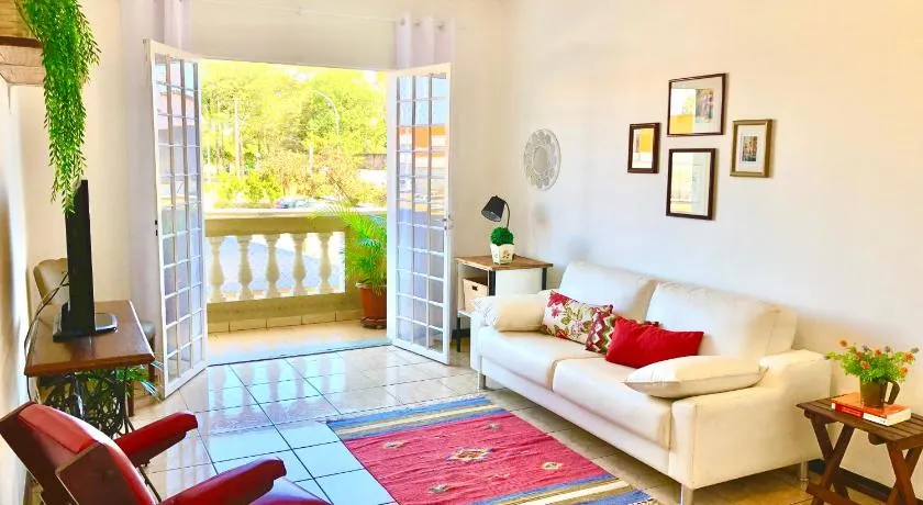 Apartamento de 3 Quartos com Ar Condicionado - Image 1