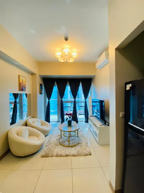 Luxury Staycation beside Okada  - Image 1