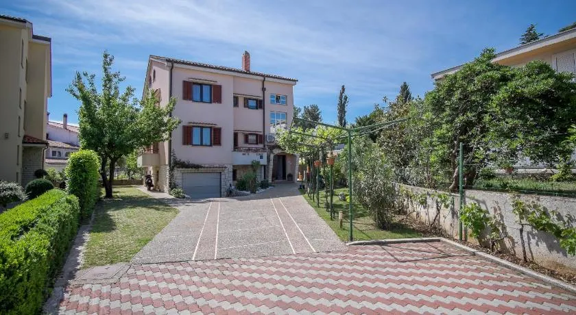 Apartments Durda - Image 1