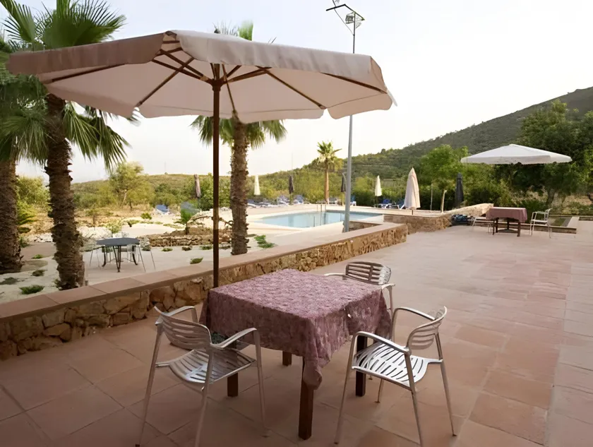 Hotel Cal Naudi - Image 1