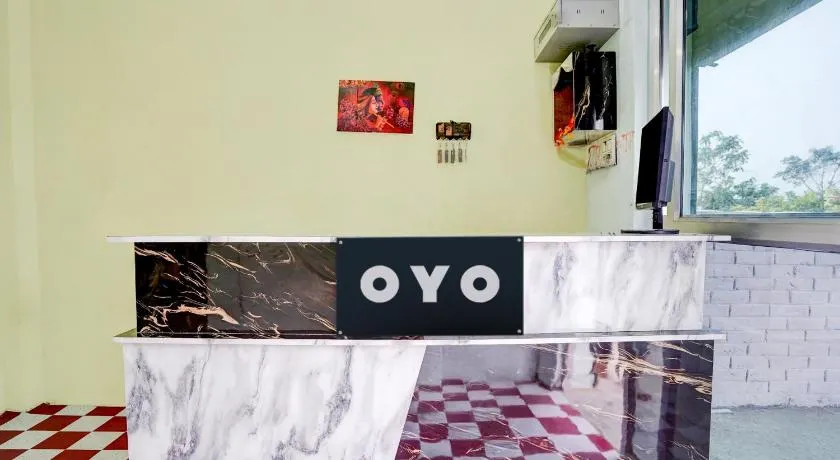 SPOT ON by OYO The Guest Hotel - Image 1