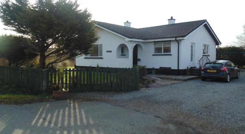 Woodside Guest House - Image 1