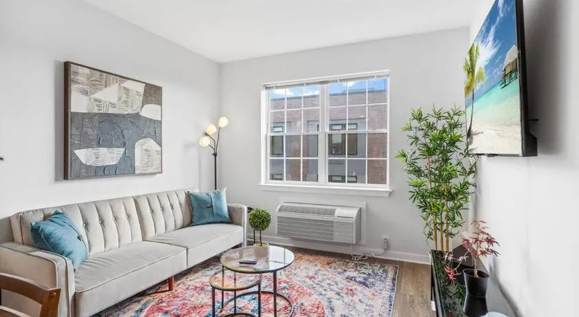 Luxury Living in Jersey City Only Steps Away from Manhattan - Image 1