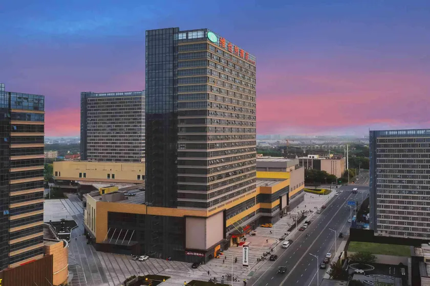 Vienna Hotel Jiangsu Changzhou University Town - Image 1