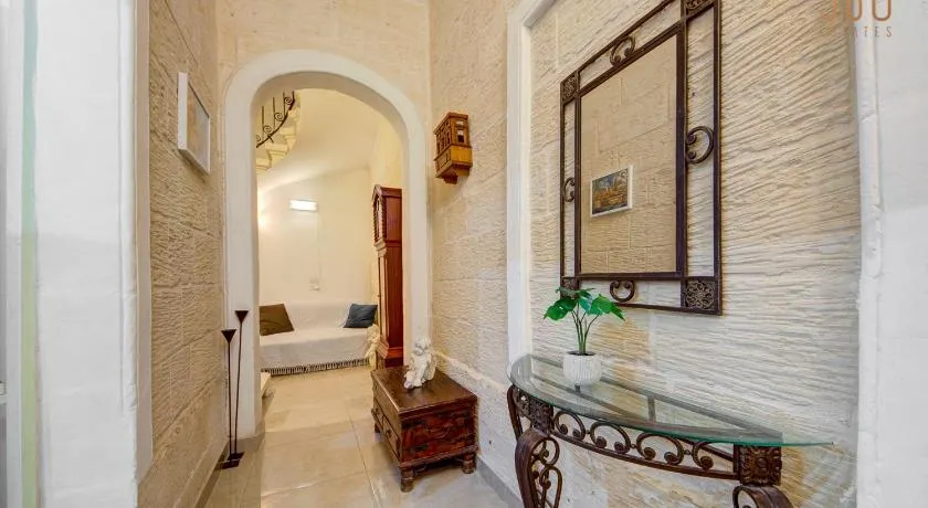 Suite Victory Authentic Maltese Duplex in Birgu - Image 1