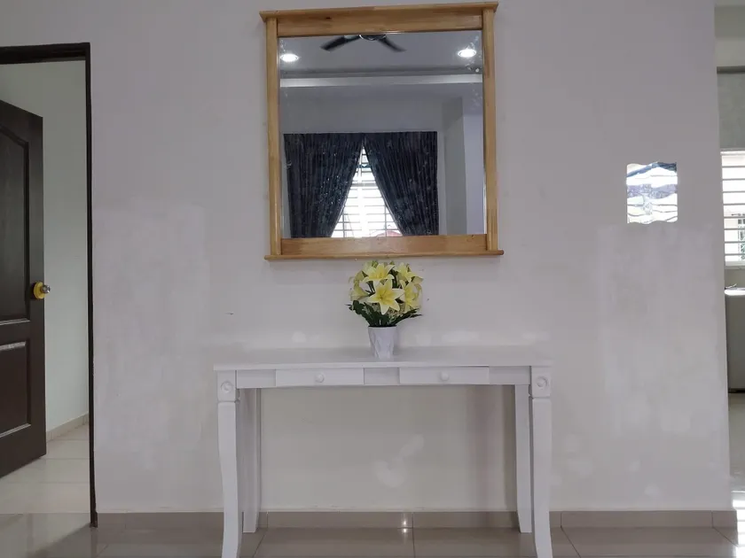 3 airconditioned bedroom in Muar Town - Image 1