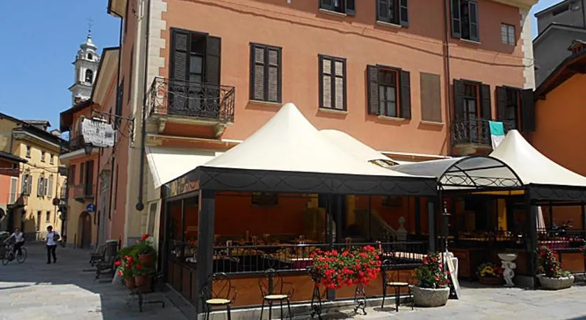 Albergo Ristorante Cavallo Bianco - Image 1