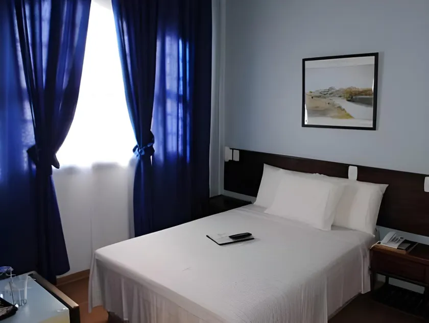 Hotel Lenheiros - Image 1