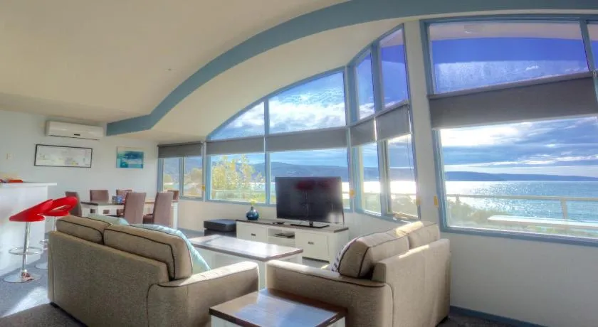 Pierview Apartments - Image 1