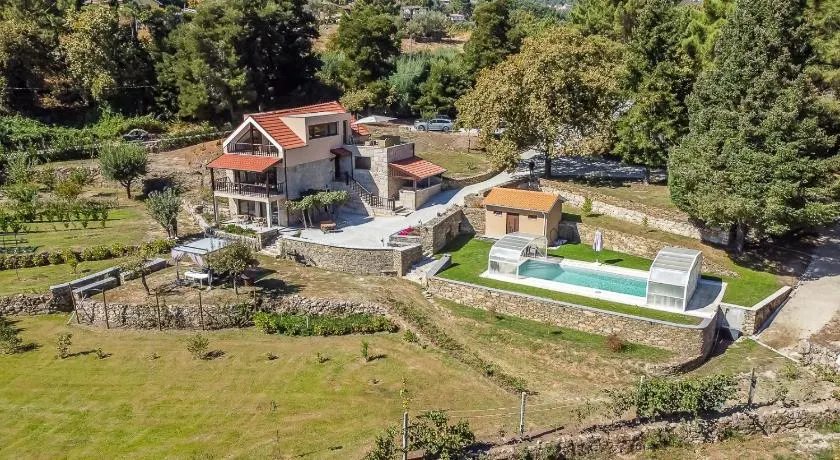 Terra Nossa com Piscina aquecida - Image 1