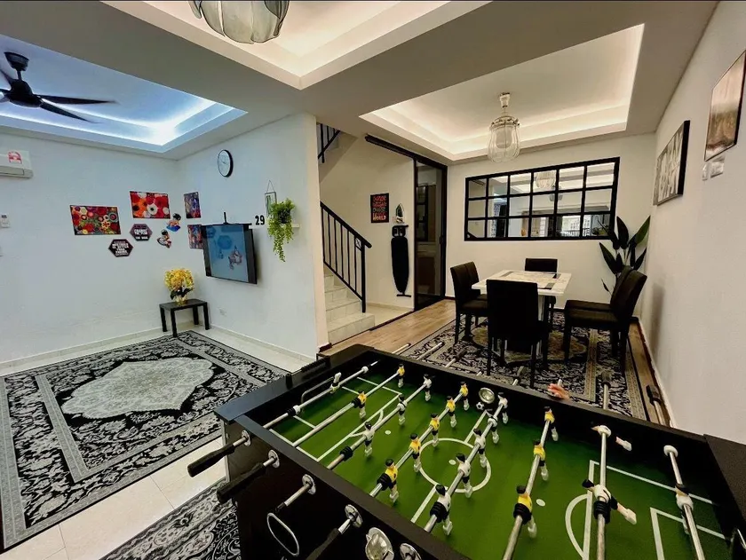 Peaceful | Art | Games | Mini Pool | Melaka City - Image 1