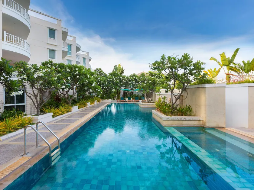 Baan Poolom Beachfront Condominium - Image 1