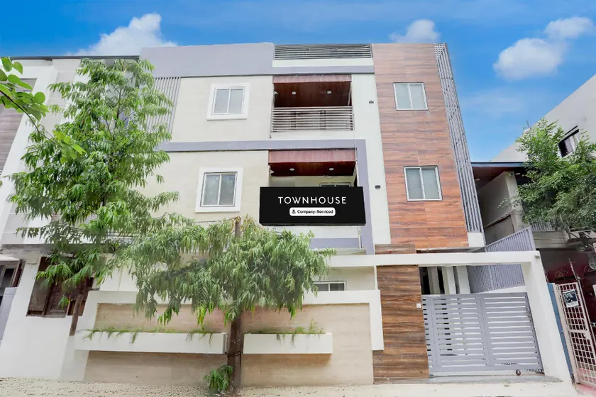 Townhouse DAVV University Indore Formerly Indrapuri - Image 1
