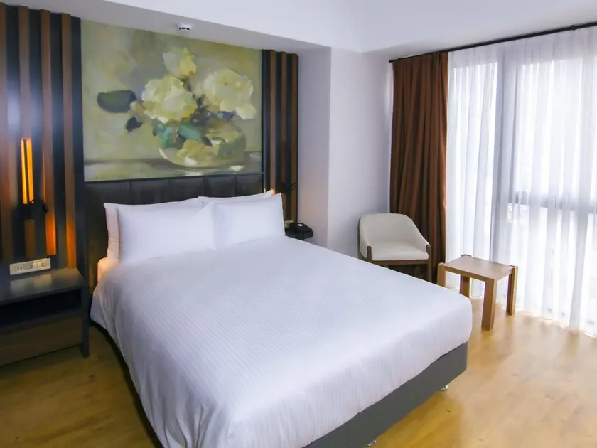 S Class Hotel & Convention Center - Image 1