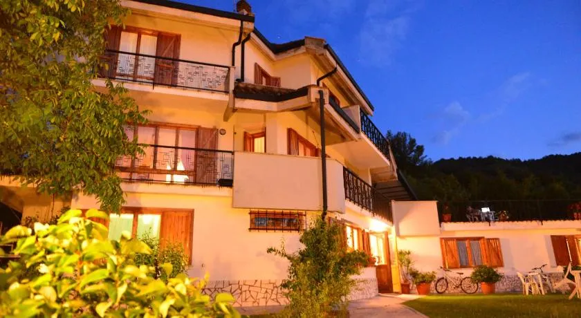 Hotel Villa Stella - Image 1