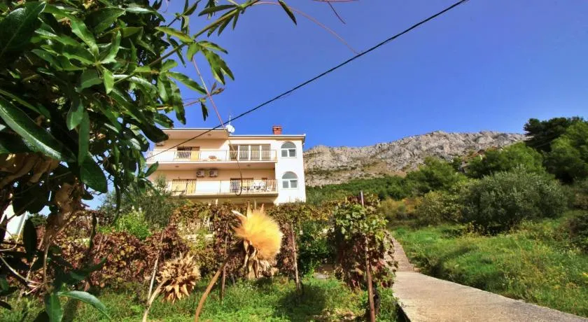 Apartments Nemira - Image 1