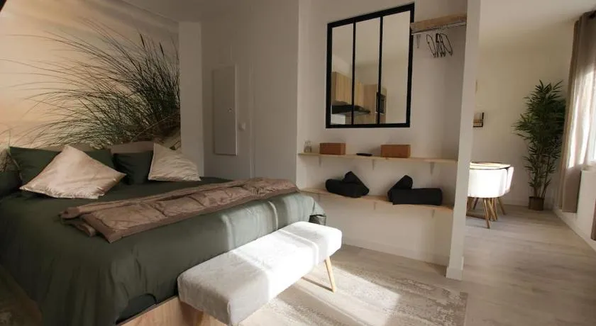 Cosy Coye, appart neuf, parfaitement situé 6min CV-8min GARE - Image 1