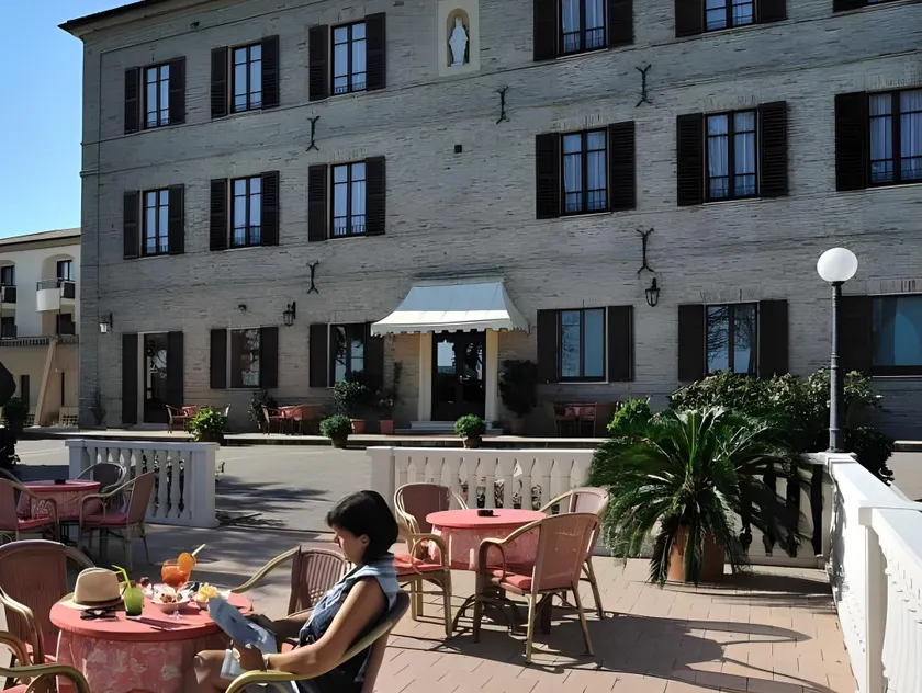Hotel Bel Sit - Image 1