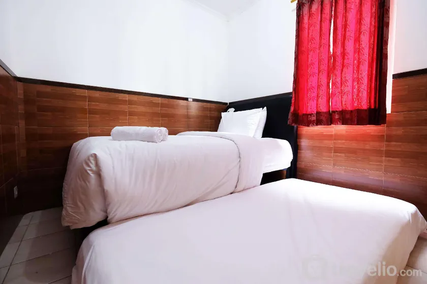 Cozy 2BR Mediterania Palace Kemayoran near to Jiexpo Kemayoran By Travelio - Image 1