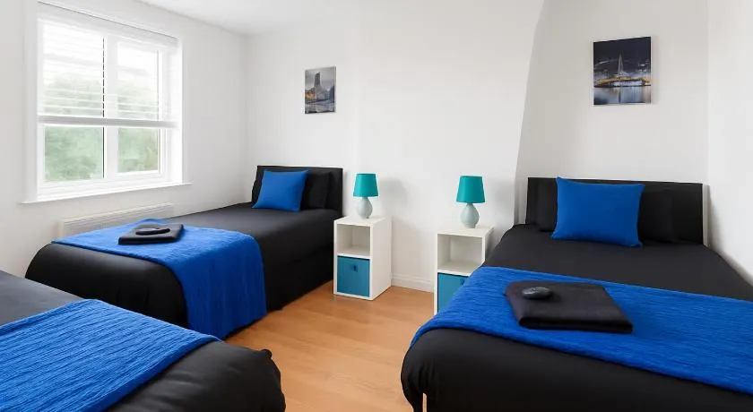 Rylstone Retreat - 4 Bedroom House in Reading - Image 1