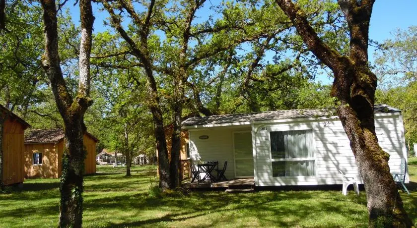 CAMPING LES PAILLOTES - Image 1