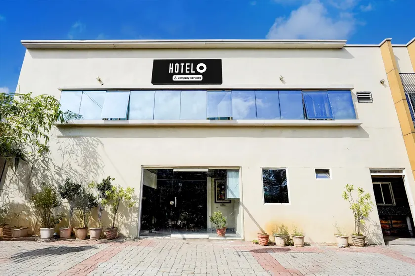 Super OYO Hotel O Renigunta Near Railway Station - Image 1