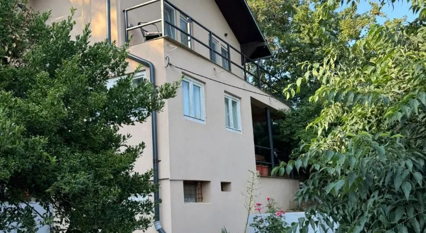 Casa Ema - Image 1