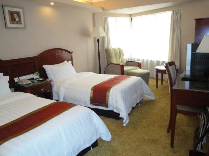Shenzhen Luohu Hotel - Image 1