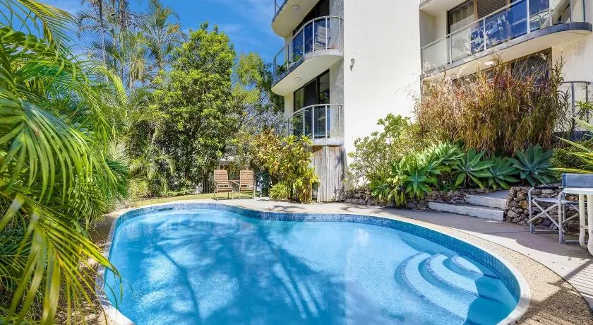 Blue Horizon Unit 1 Bulcock Beach QLD - Image 1