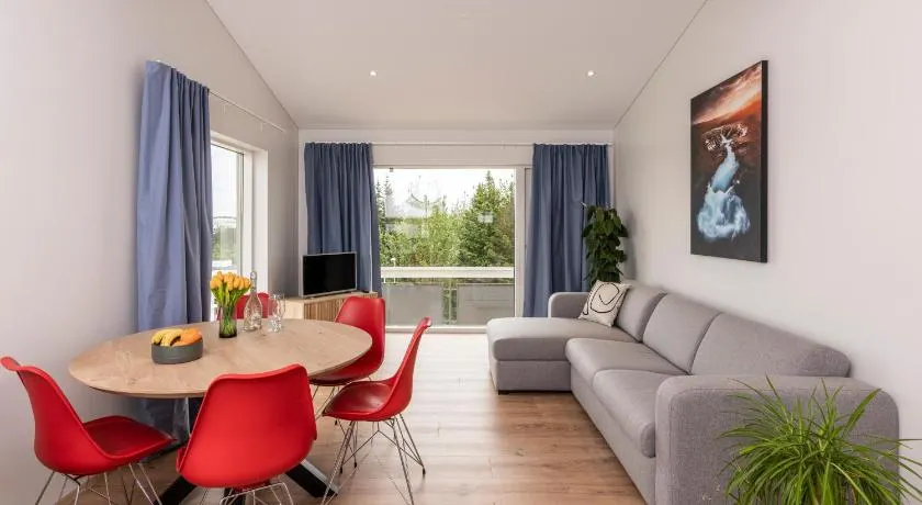 Lundur Apartments - Image 1
