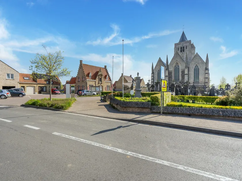 Farmhouse in Beveren near Beach & Garden - Image 1