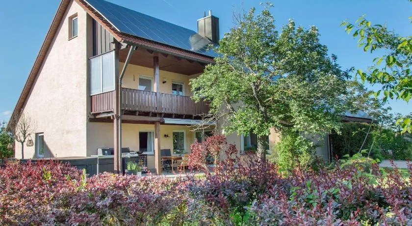 Ferienwohnung Apfelblüte - Image 1