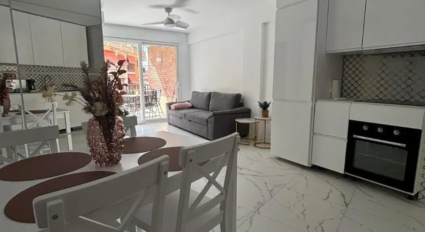 Vista Ifach Luxury Apartament - Image 1