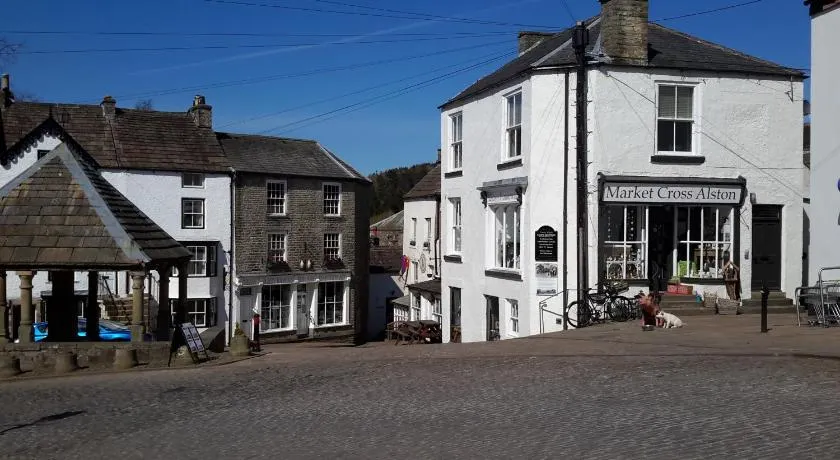 Town View Alston - Image 1