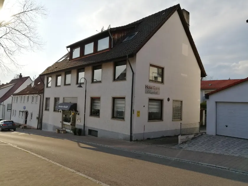 Hotel Garni Elisabeth - Image 1
