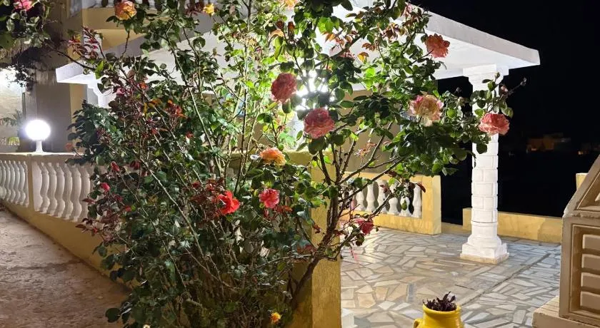 Villa Belle-Vue - Image 1